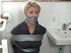 ChiliMoms presents: Blonde housewife in bathroom