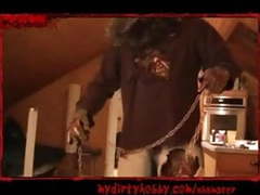 ChiliMoms presents: Halloween - zombie-deepthroat!