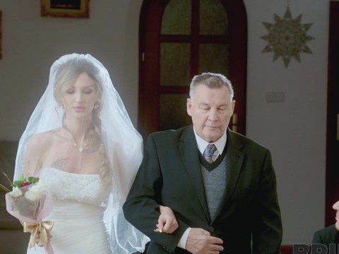 ChiliMoms presents: Newly wedded bride olivia sparkle gives head and gets fucked