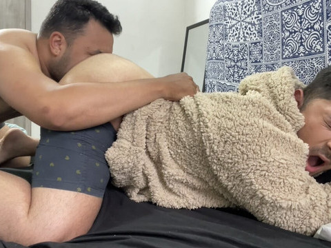 ChiliMoms presents: I'm very cold, my stepbrother fucks me unexpectedly to give me a little warmth