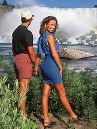 ChiliMoms presents: Pam Lee Enjoys the Sights and a Gangbang at Niagara Falls